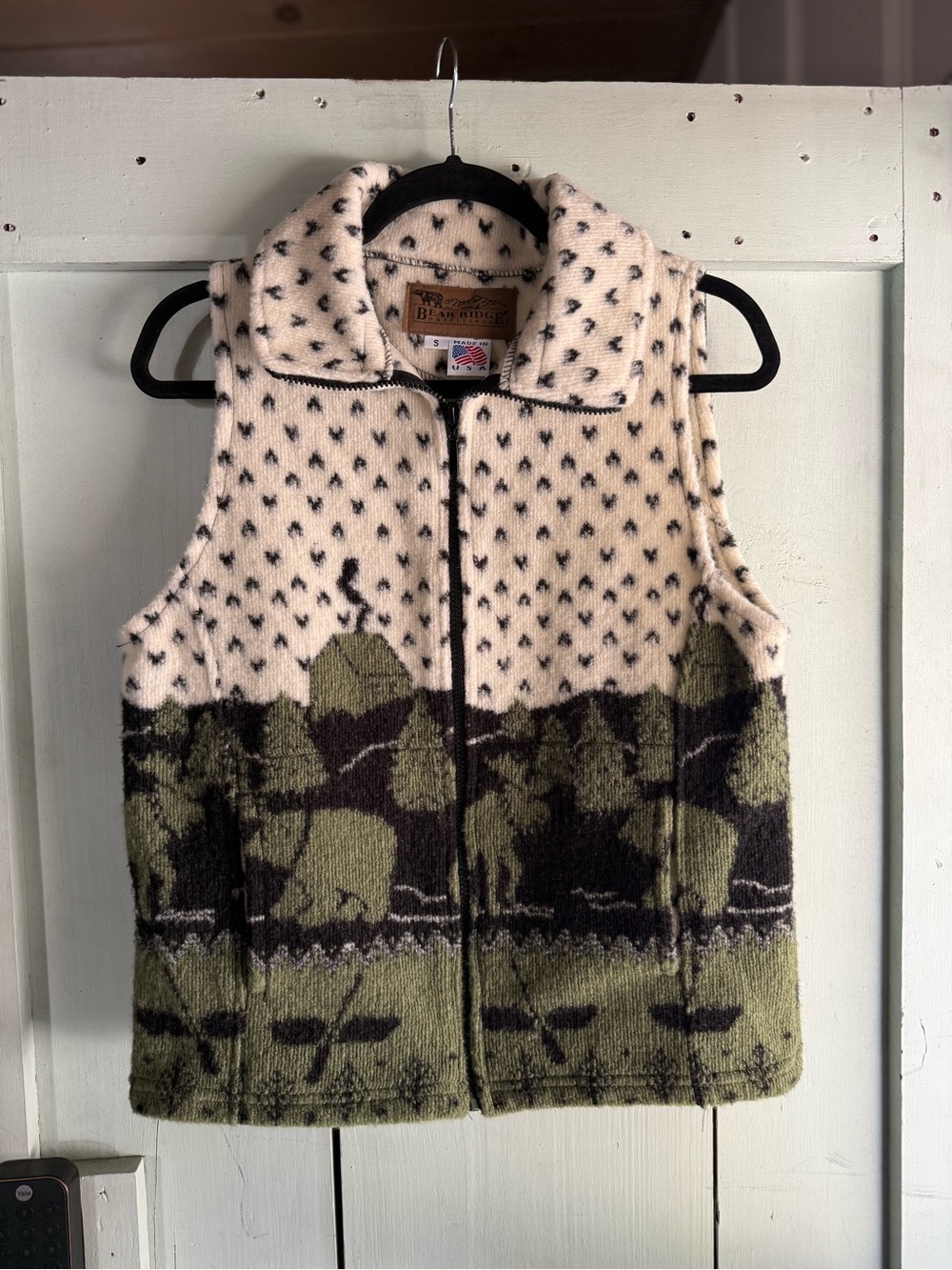 Bean Ridge Green & Cream Zip-Front Wool Vest